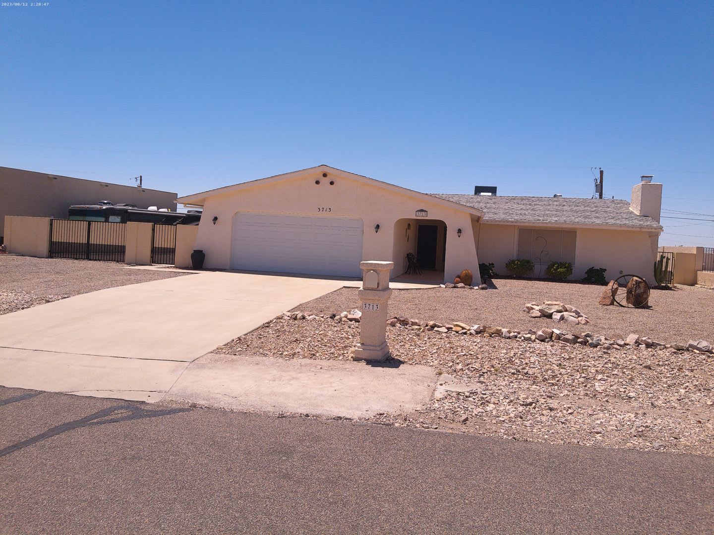 12 Month Lease Fully Furnished 3 Bedroom 2 Bath Home With Billiard Room Backyard Entertaining Area – photo 1