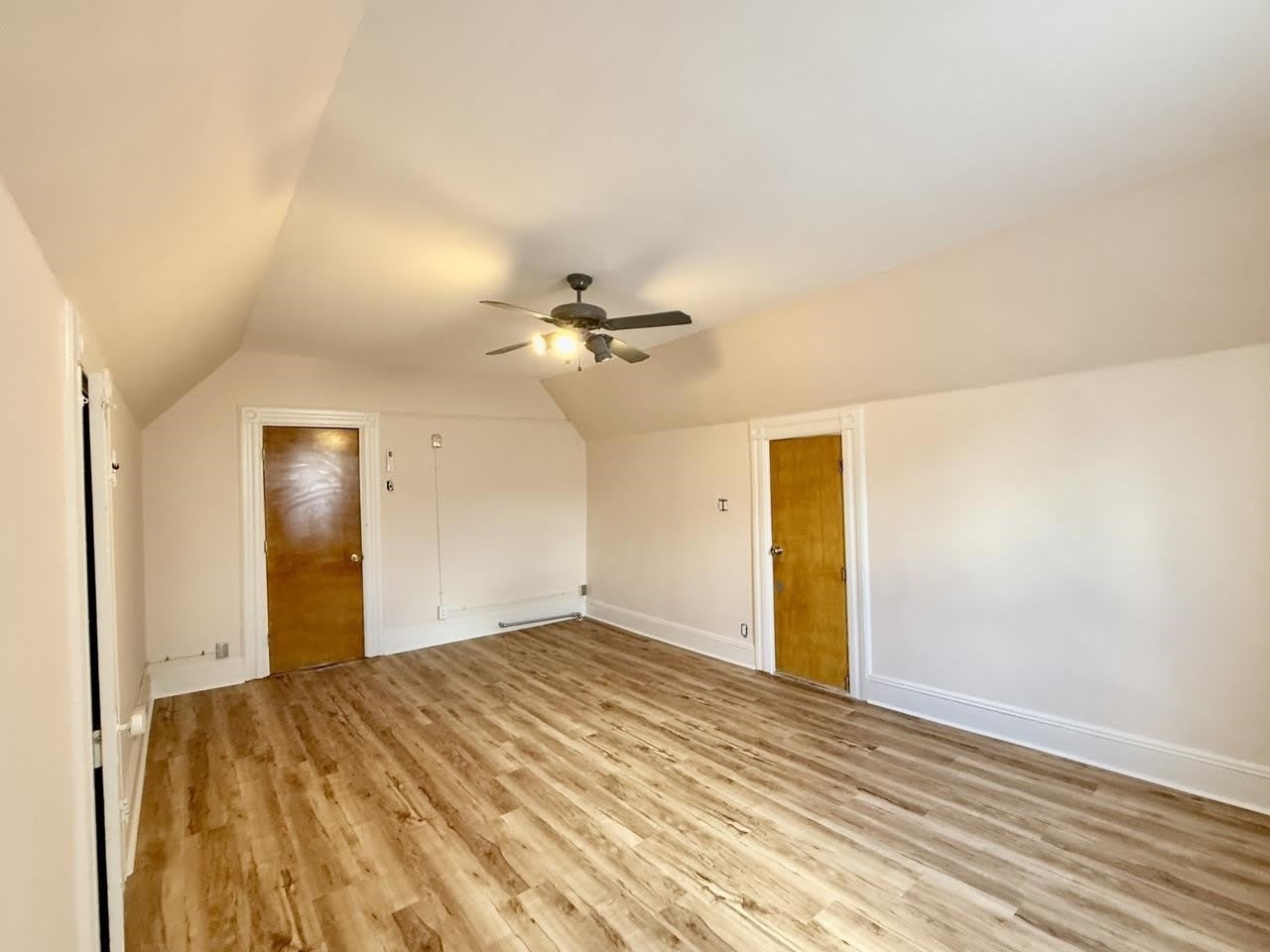 347 Avenue C – photo 3