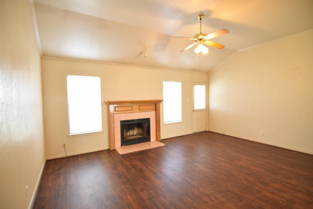4201 Carolyn Dr – photo 5