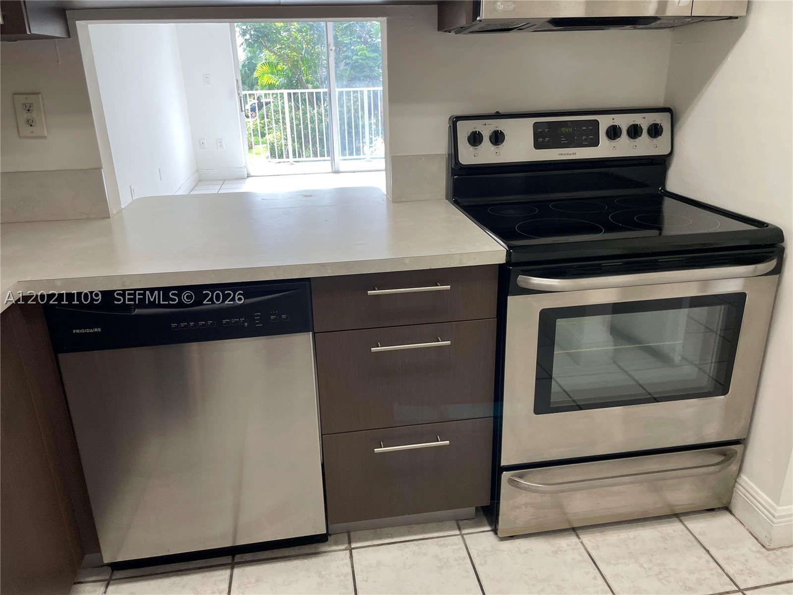 4920 NW 79th Ave – photo 3
