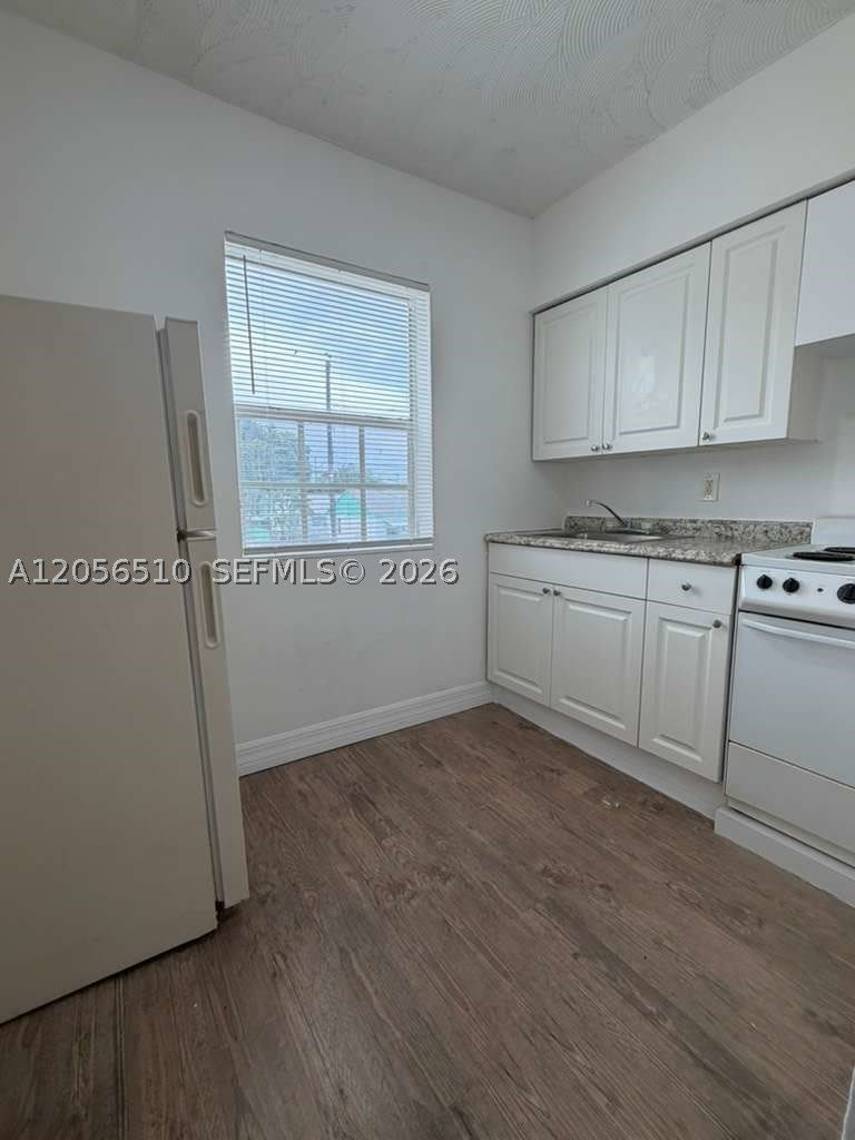 1510 NW 68th St – photo 5