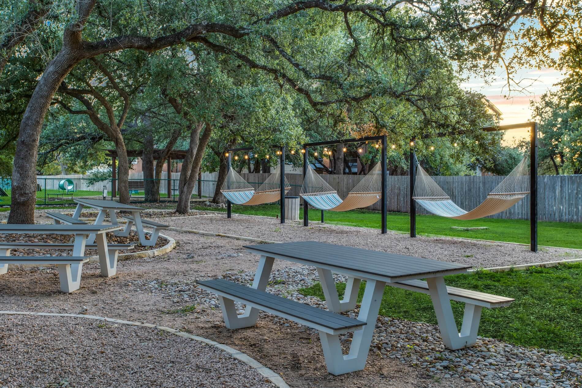 Lakeline Villas – photo 5