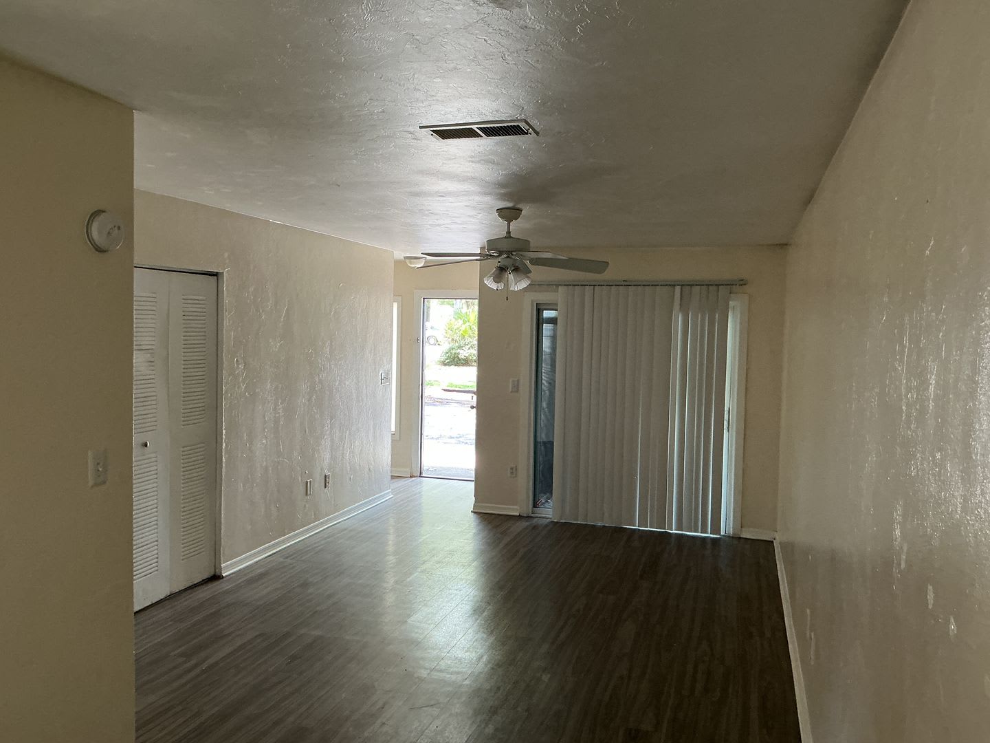 627 SW 69TH TER – photo 3