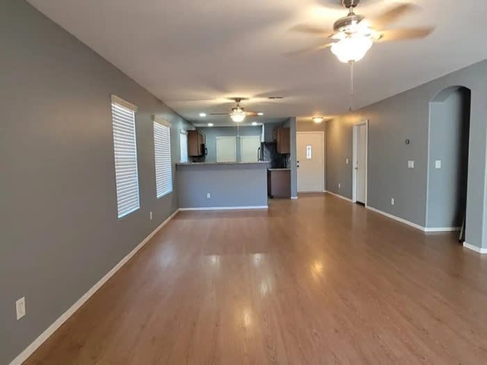 15450 West Mercer Lane – photo 3