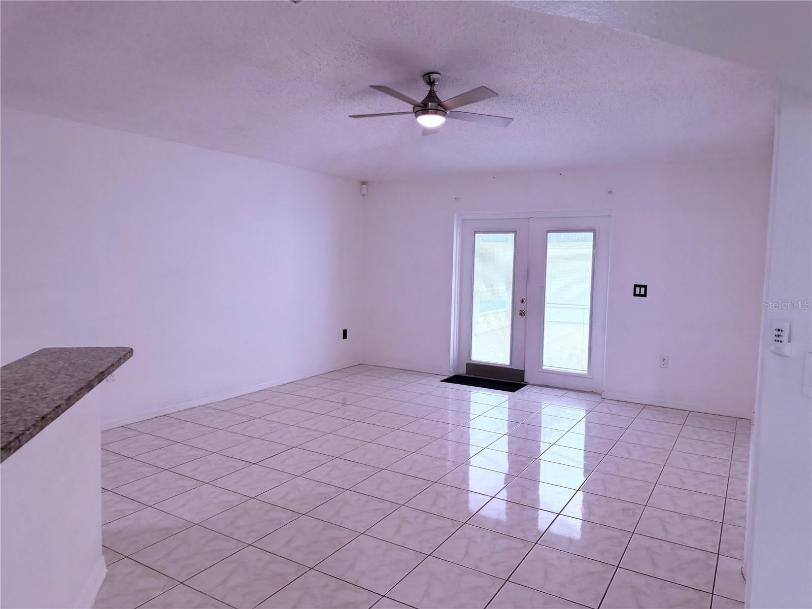 161 CHINA BERRY Circle – photo 5