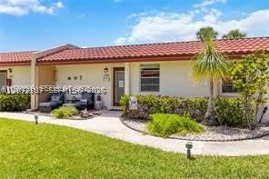 302 Lake Evelyn Dr – photo 3