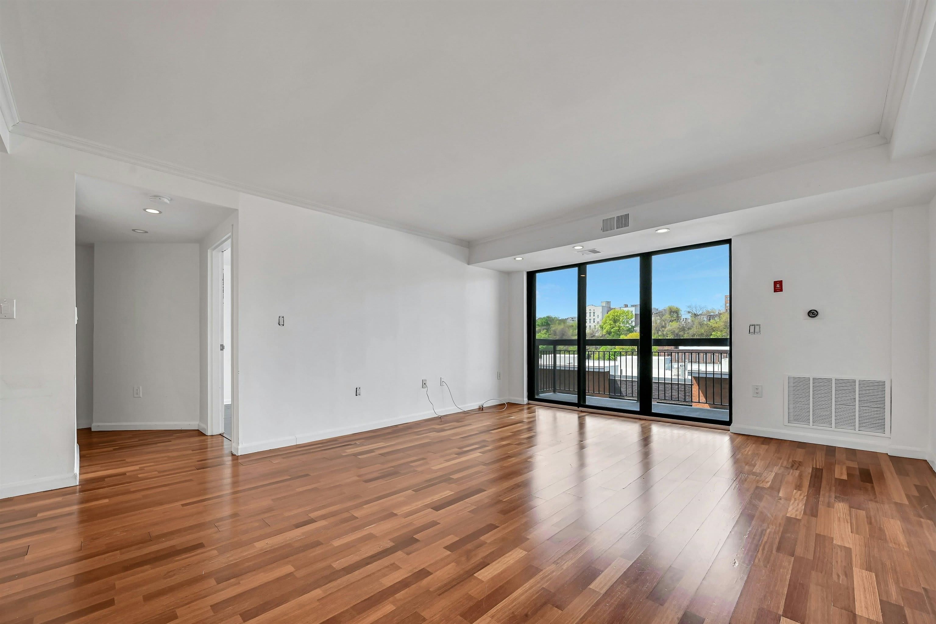 700 1St St – photo 5