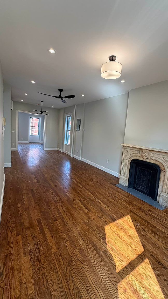 410 Douglass St Apt 3 – photo 4