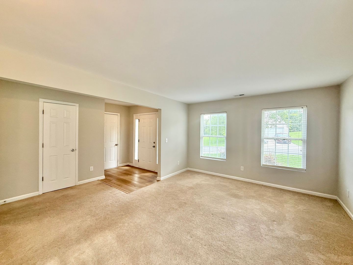 Offering Refundable 50 Application Fees 150 Move In Promotion Beautiful 3Bd 2 5Ba Durham Home Near Highways Interstates Duke University And Downtown Durham – photo 3