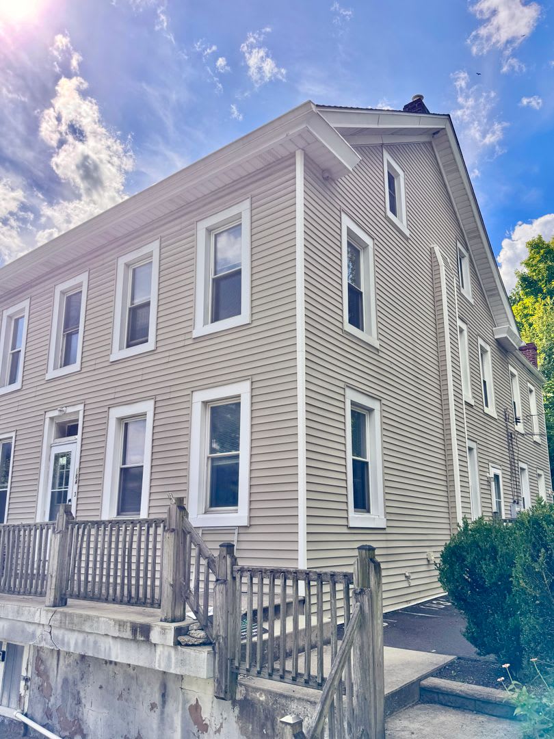 1847 E Emmaus Ave – photo 1