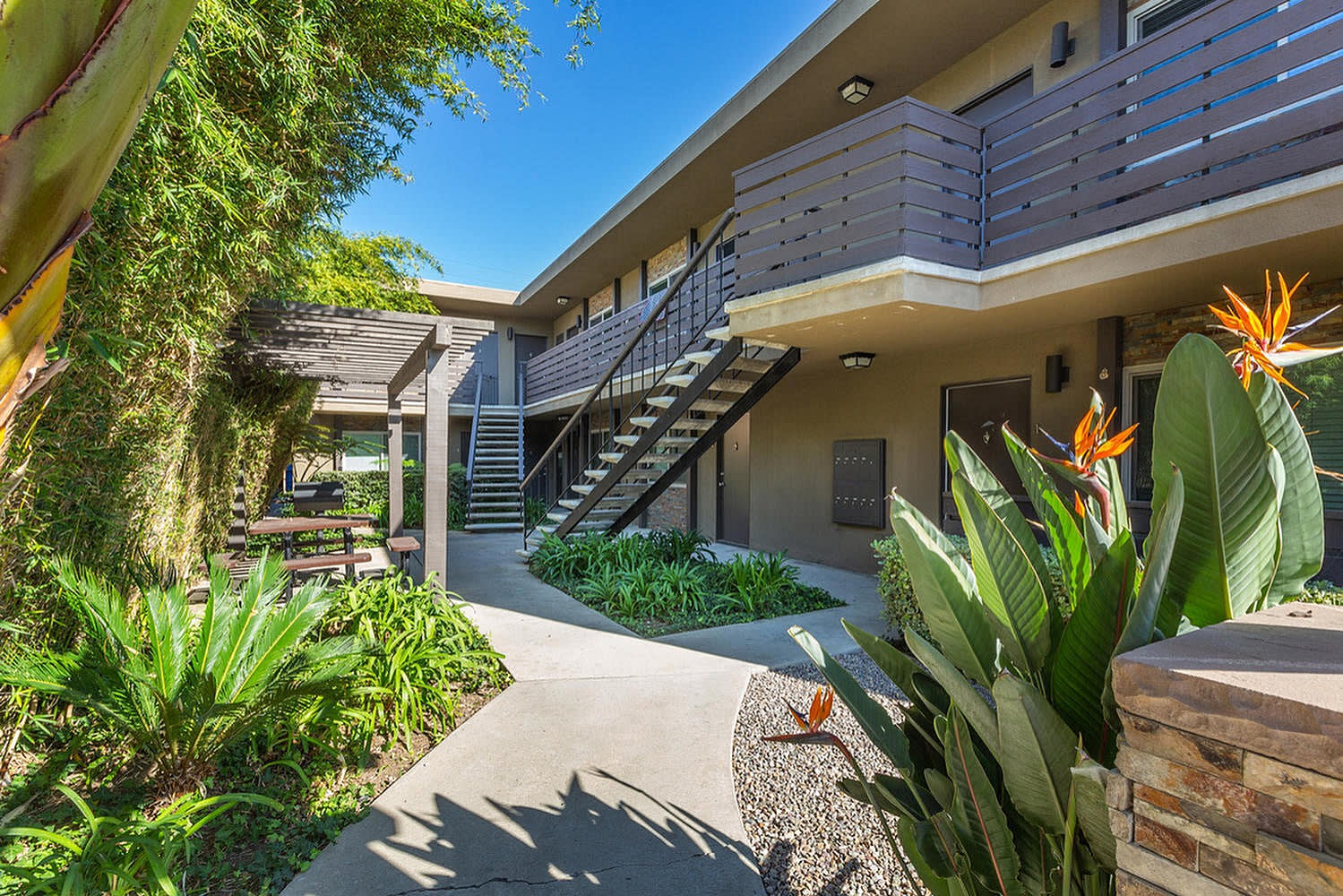 Elan Beachlofts – photo 3