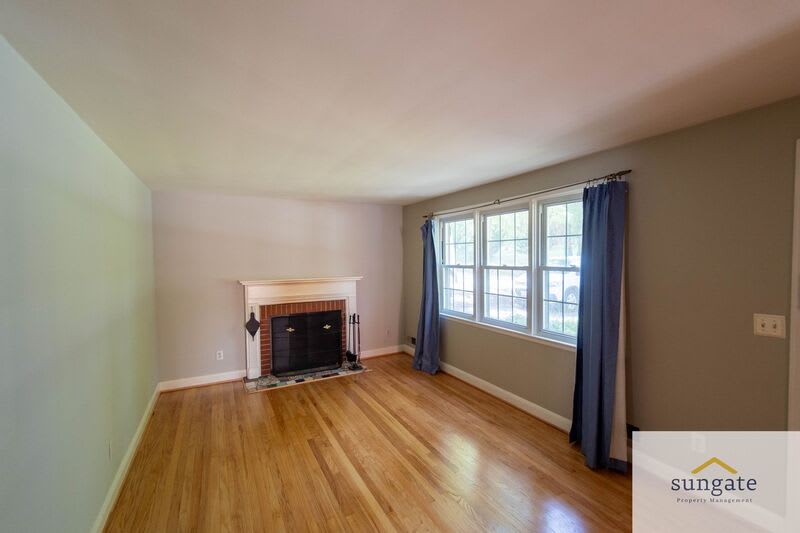 326 Lincoln Ave – photo 4