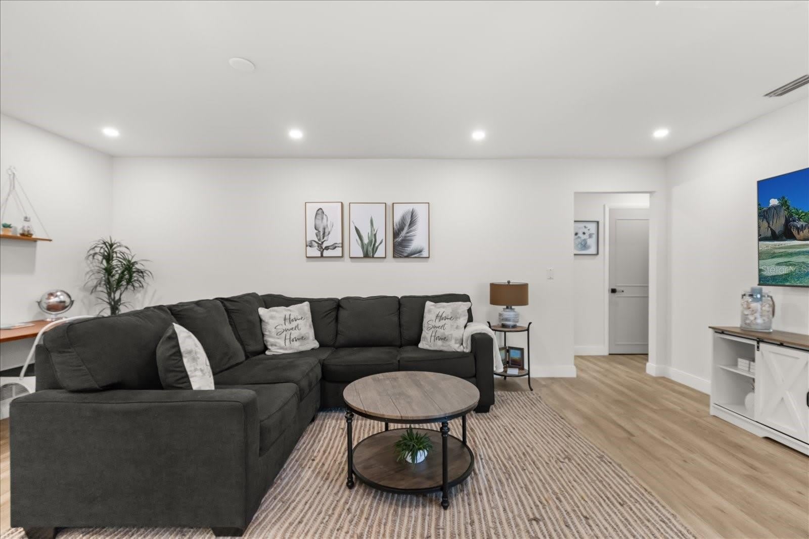 13923 Brewster Drive – photo 5