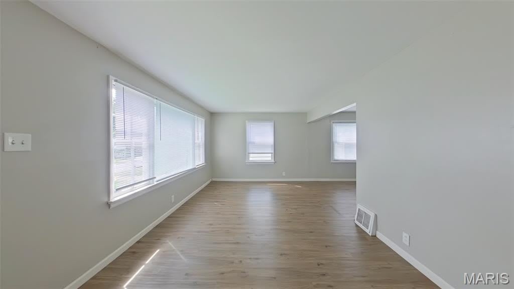 1057 Gabriel Drive – photo 4