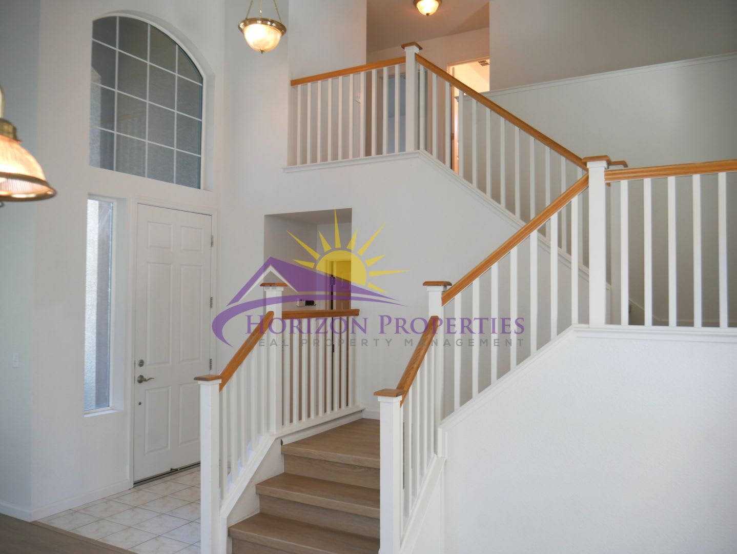 Two Story 4 Bed 3 Bath 1 863Sqft Elk Grove Home In Laguna Park – photo 2