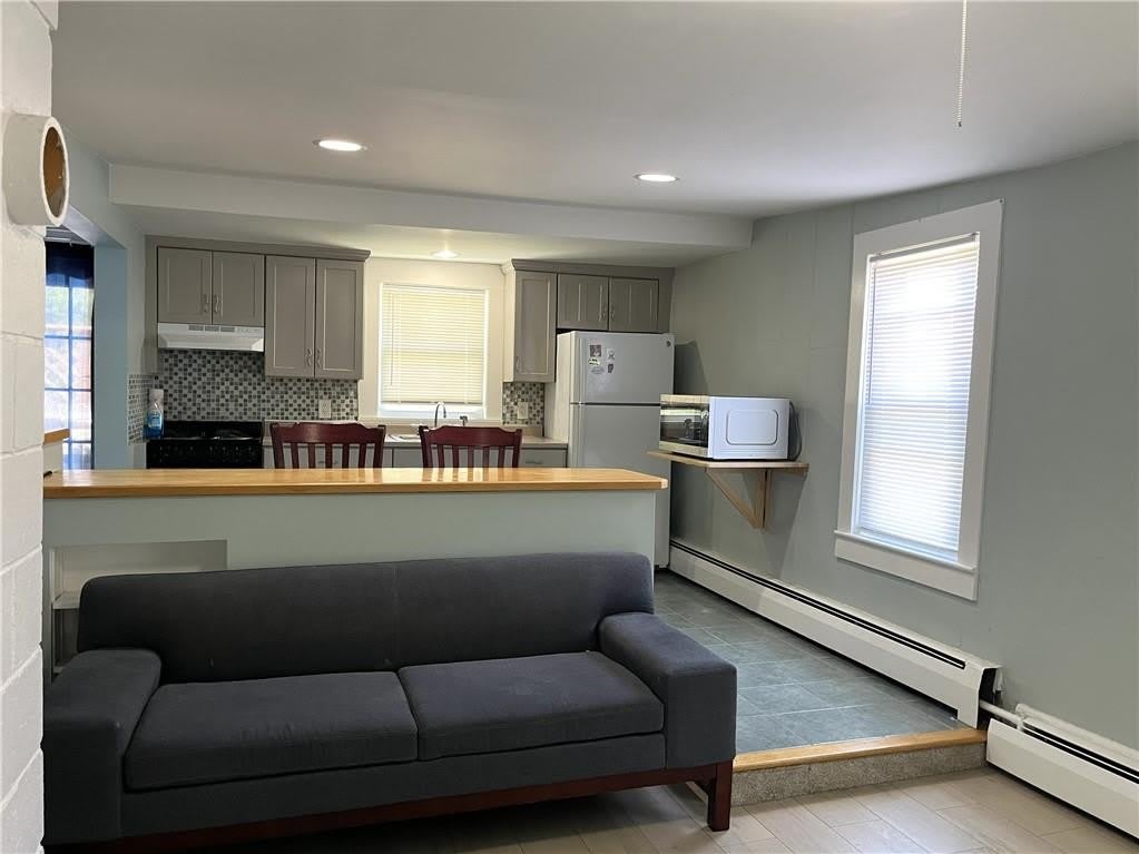 77 Narragansett Avenue – photo 4