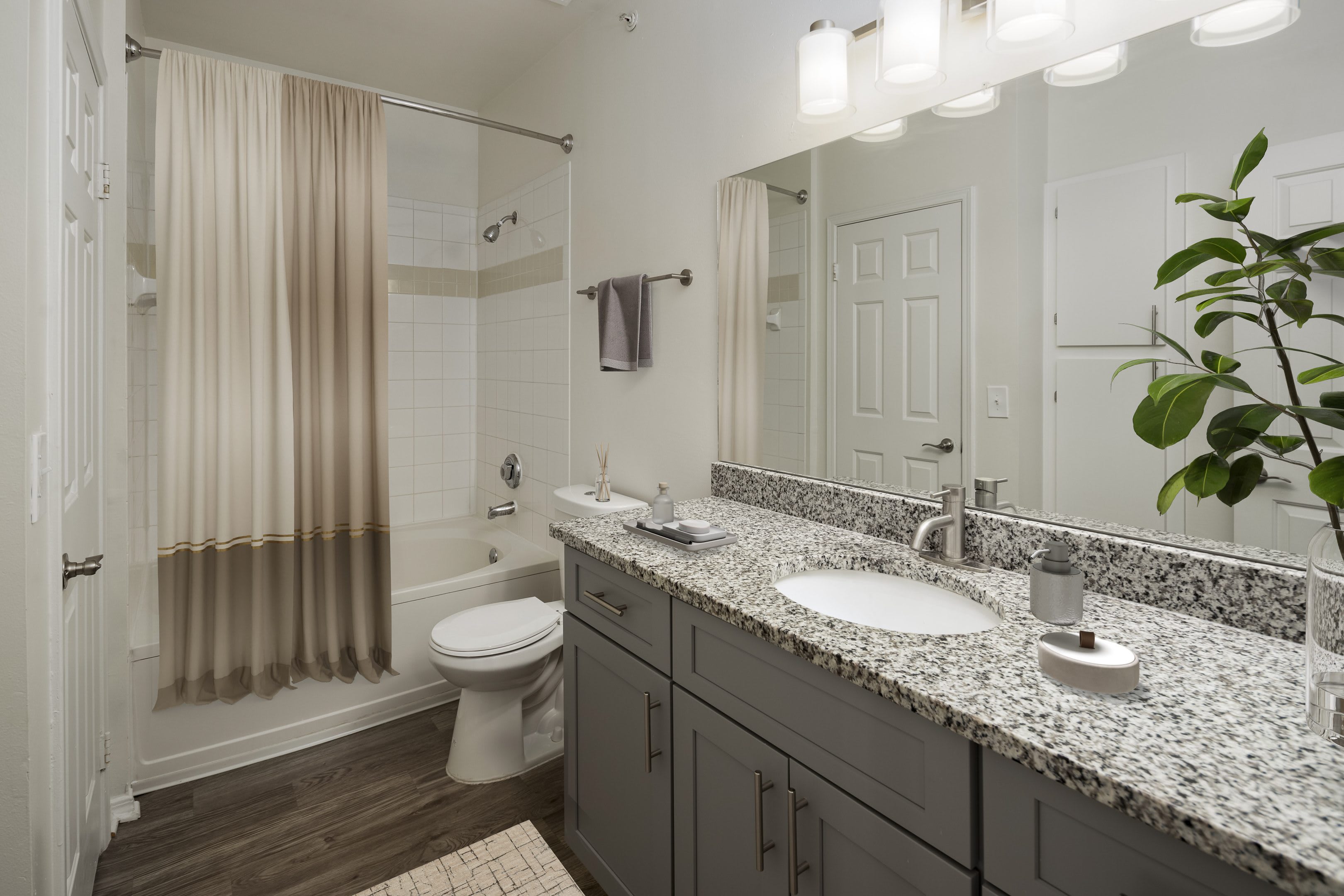 Wesley St James At Sandy Springs – photo 5