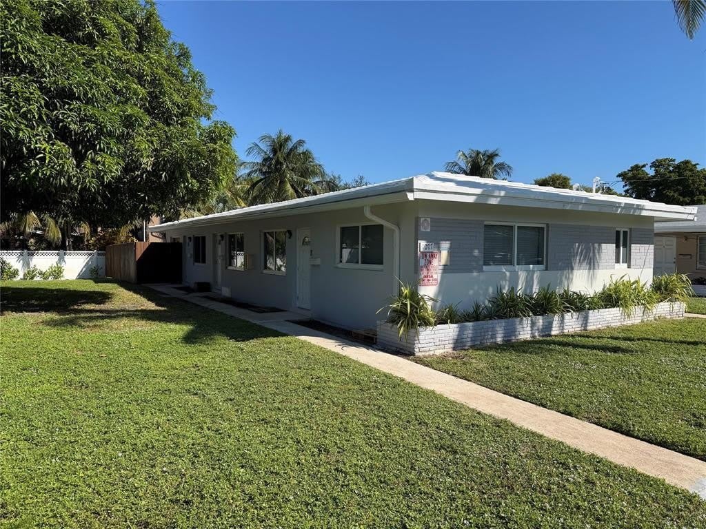 1077 Ne 34Th Street – photo 2