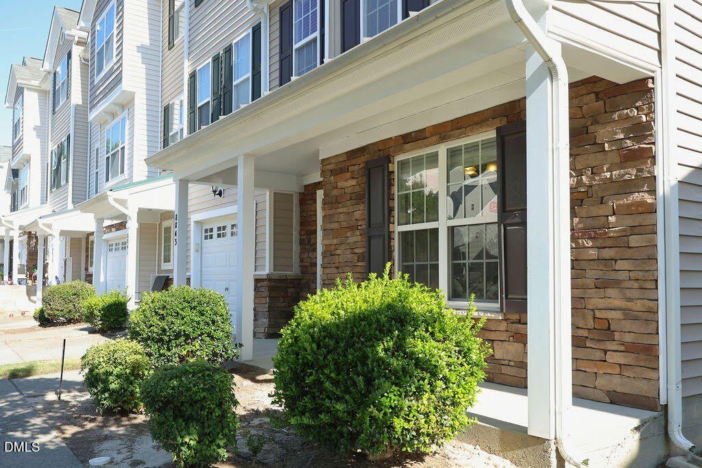 8843 Thornton Town Place – photo 3