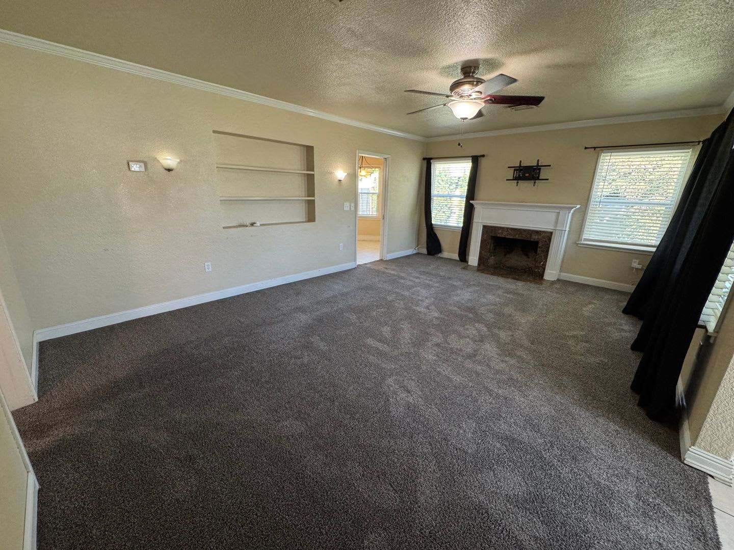 1709 Ventura St – photo 2