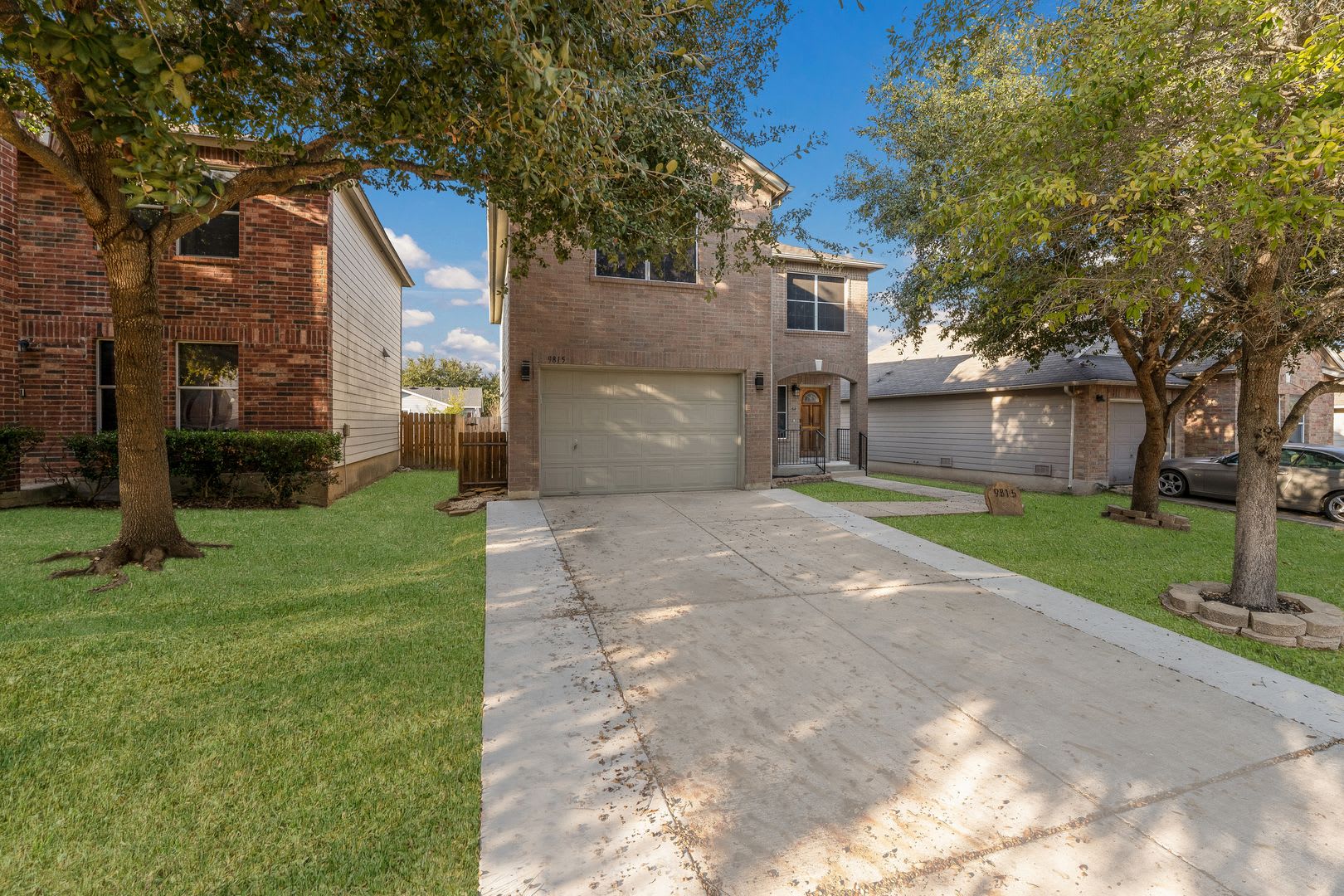 Charming & Spacious 3/2.5 in Mesa Creek – photo 3