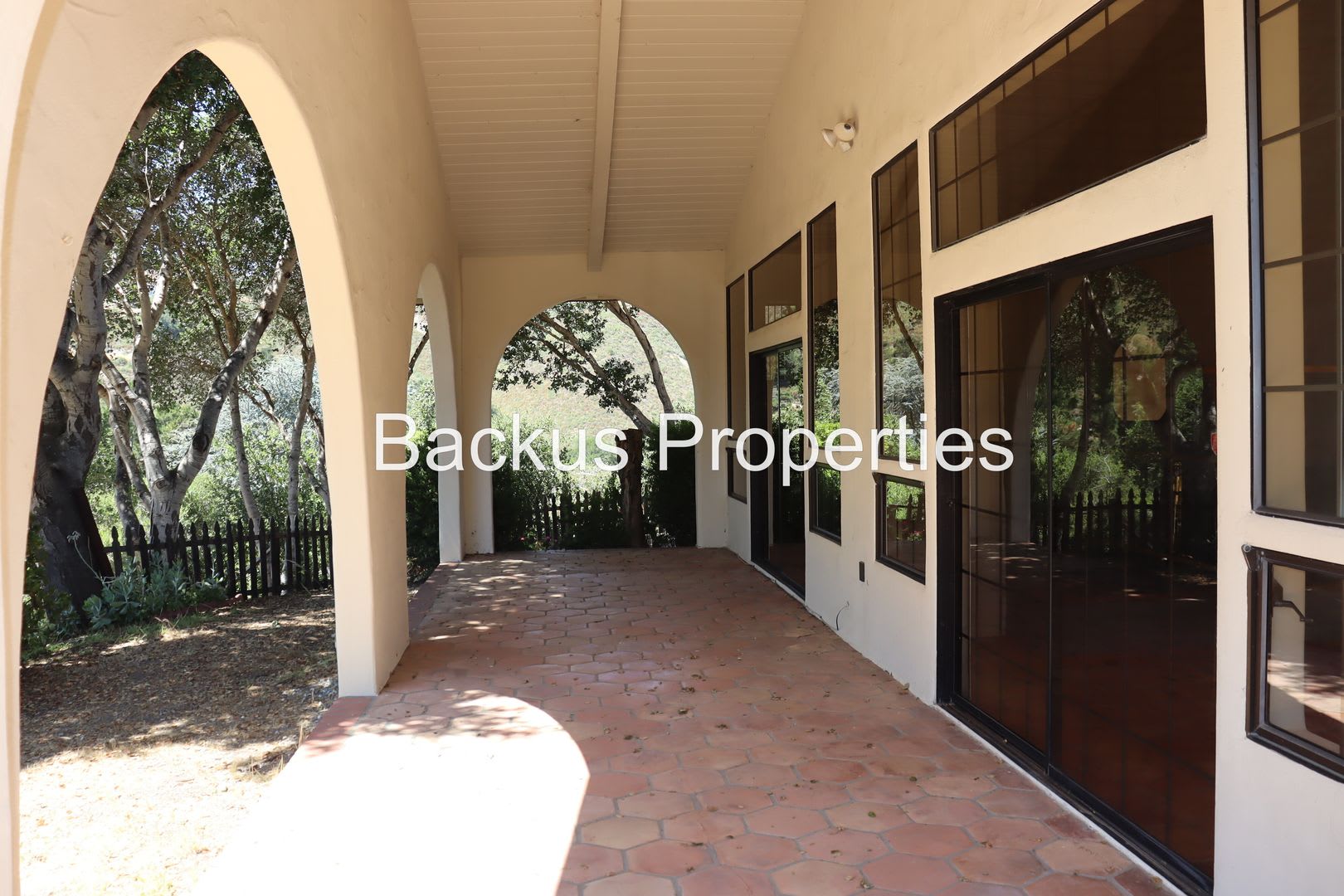 Wonderful four bedroom home in Hidden Hills neighborhood in Carmel Valley – photo 4