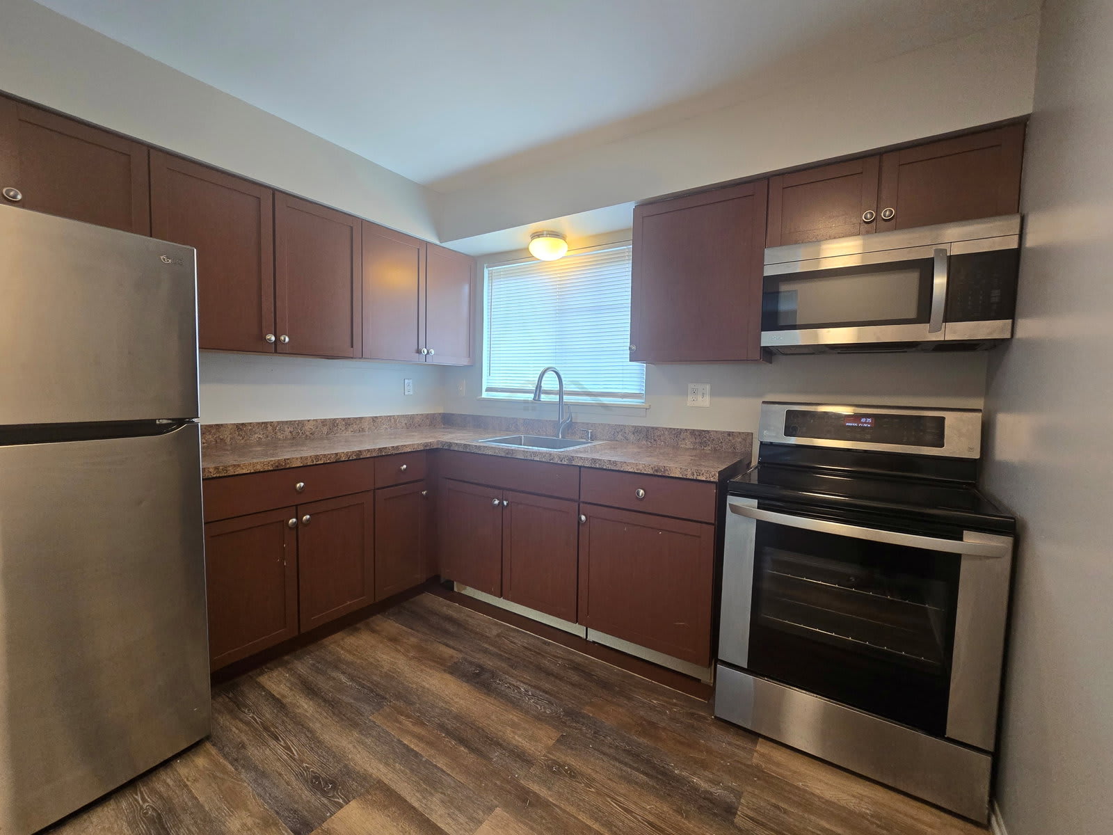 25348 Shiawassee Circle – photo 5
