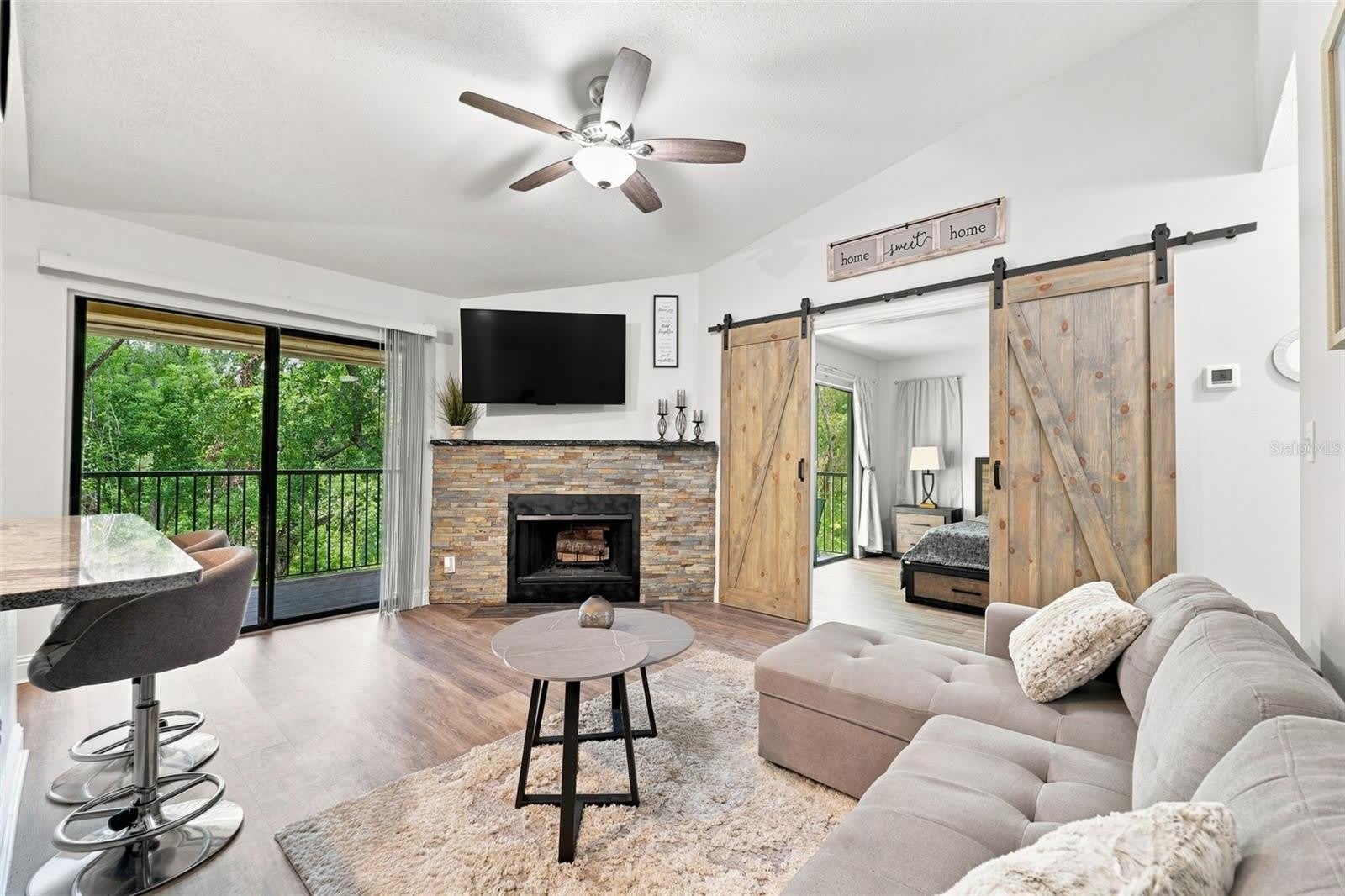 8630 MALLARD RESERVE Drive – photo 5