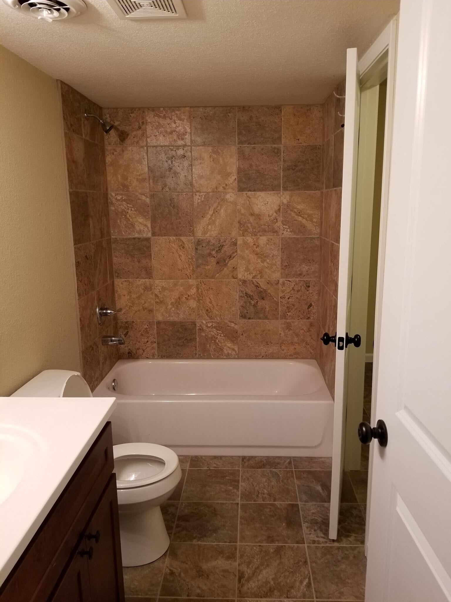 200 Fulton Street – photo 4
