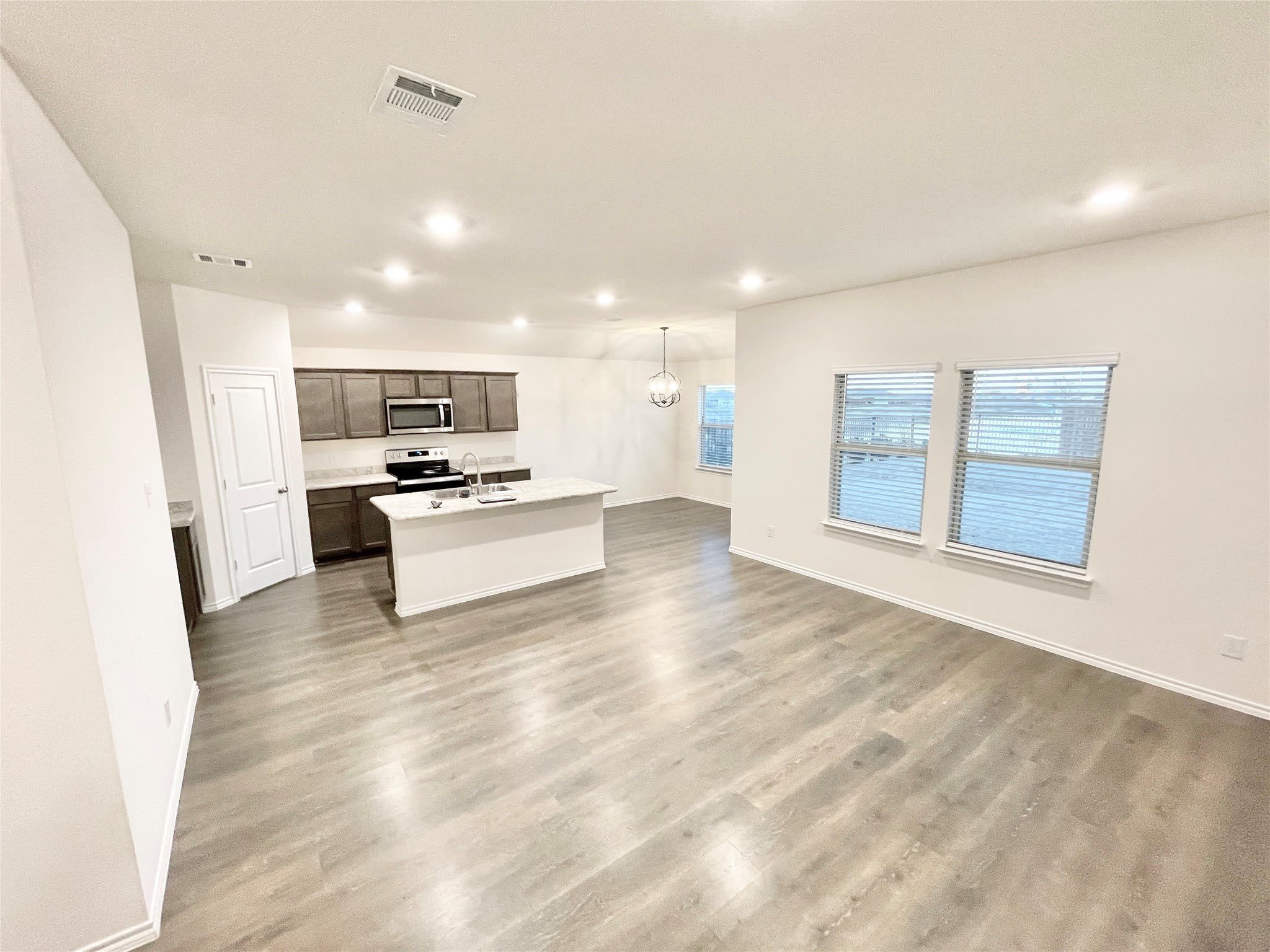 1125 Silver Maple Lane – photo 4