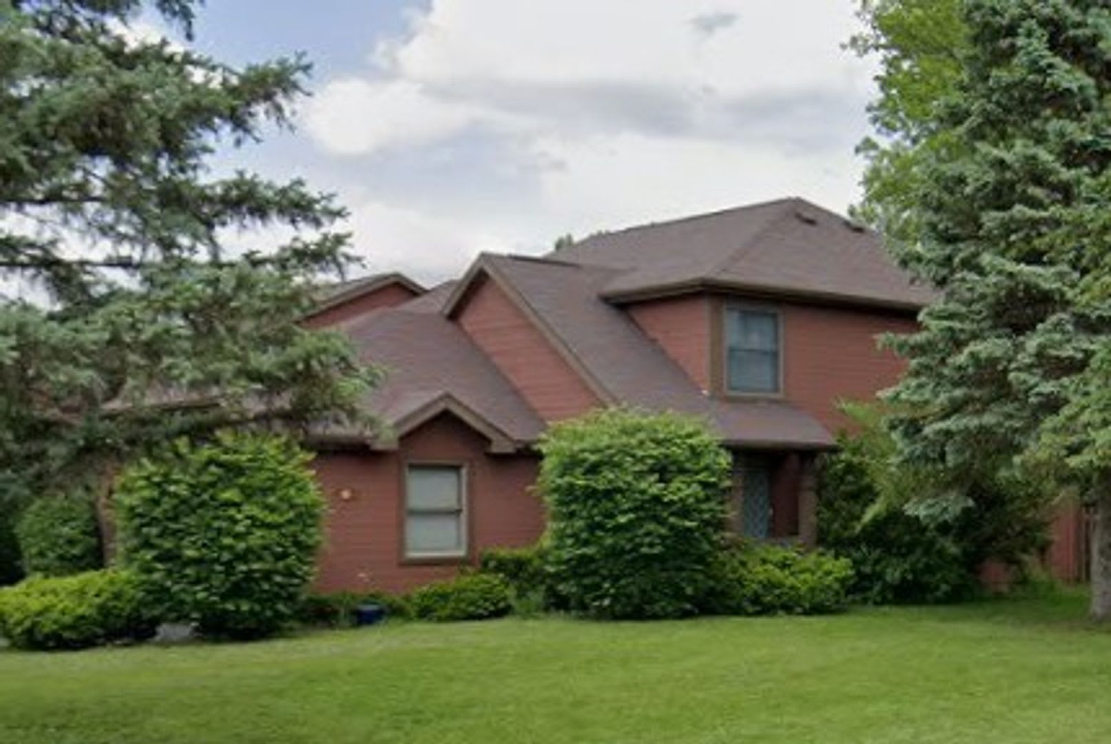 Move-in Ready 3 Bed Townhome in Sought After Fairport Area – photo 1