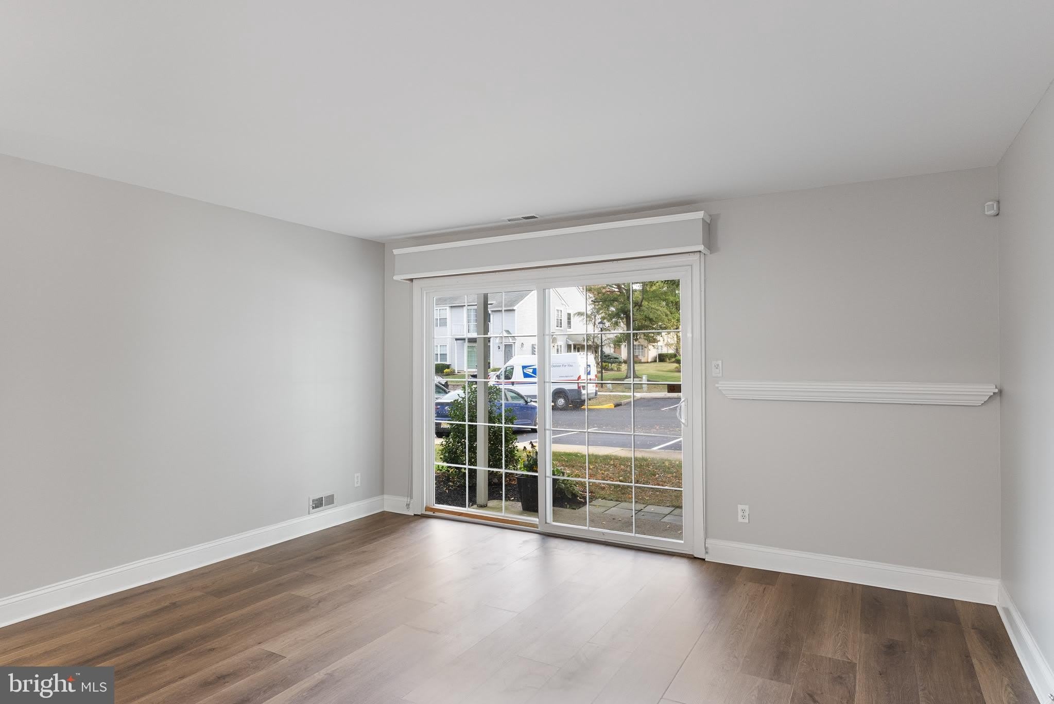 380-A DELANCEY Place – photo 3