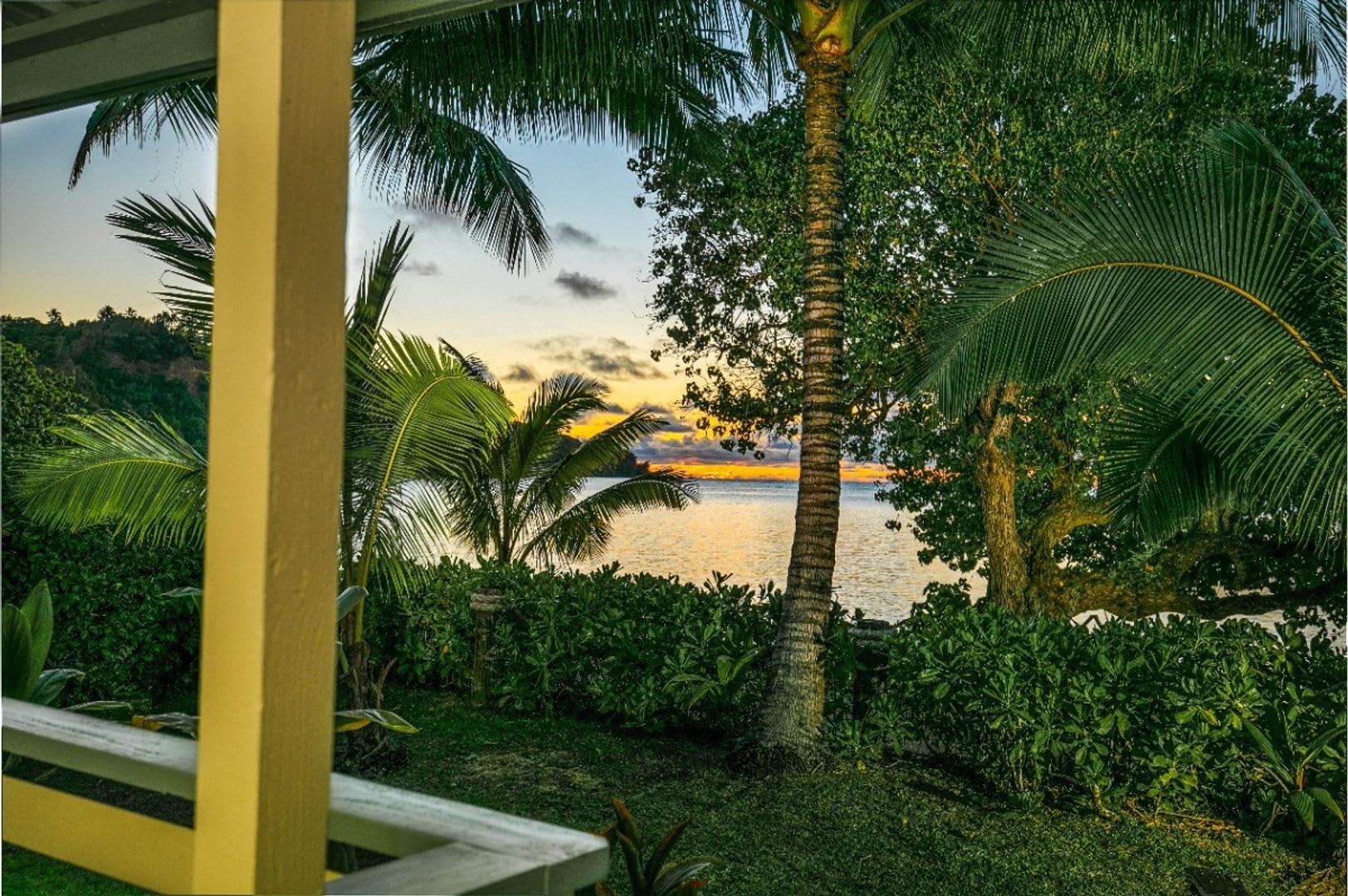 Furnished Anini Beach Front House 2 Bedrooms + Loft – photo 4