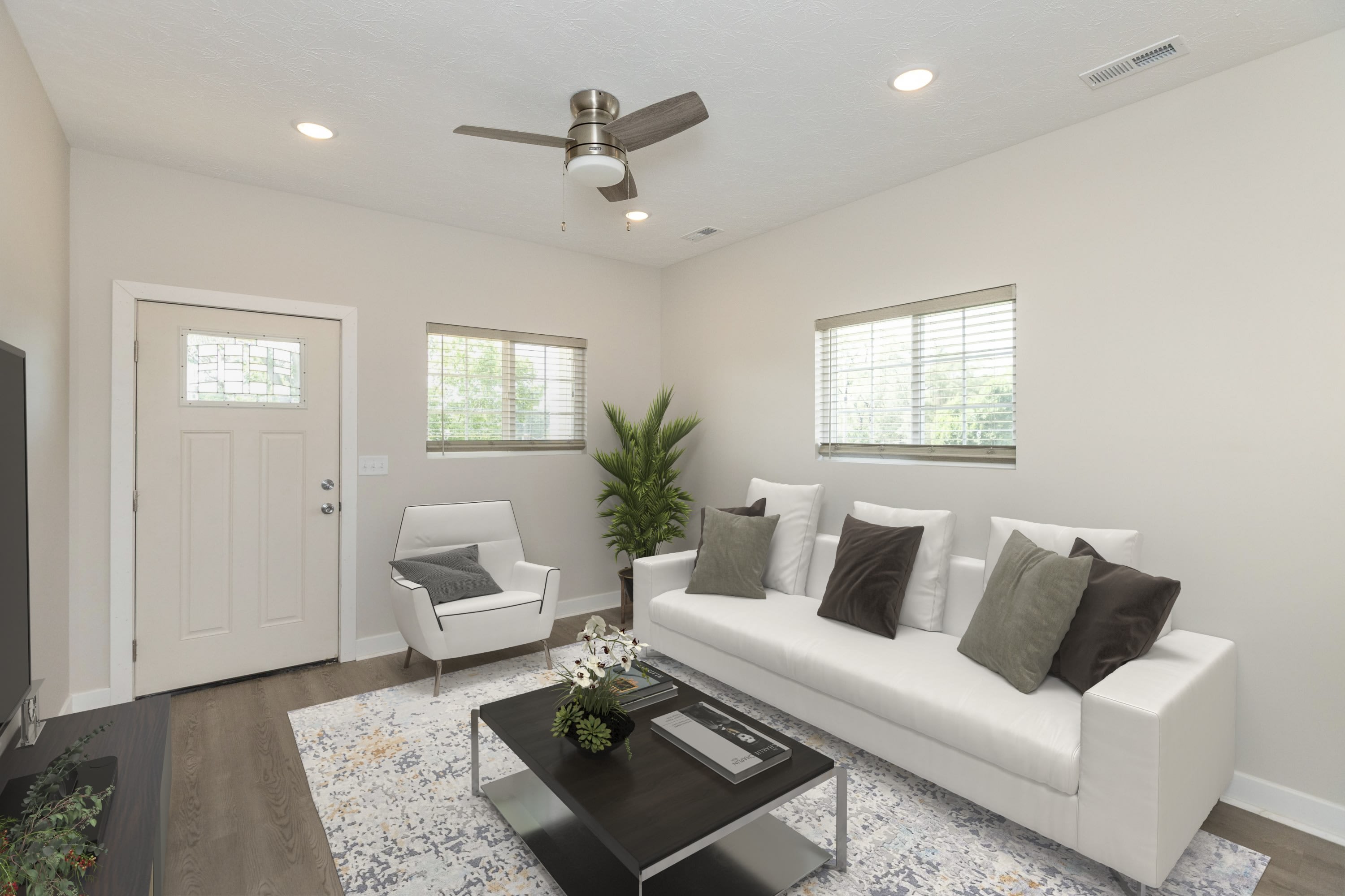 752 North Elder Avenue – photo 5