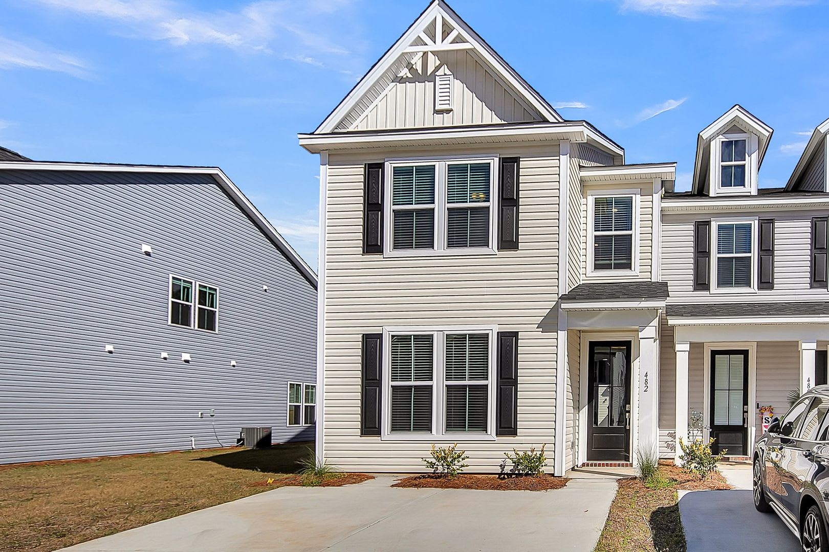 Charming Home in the Heart of Summerville! – photo 4