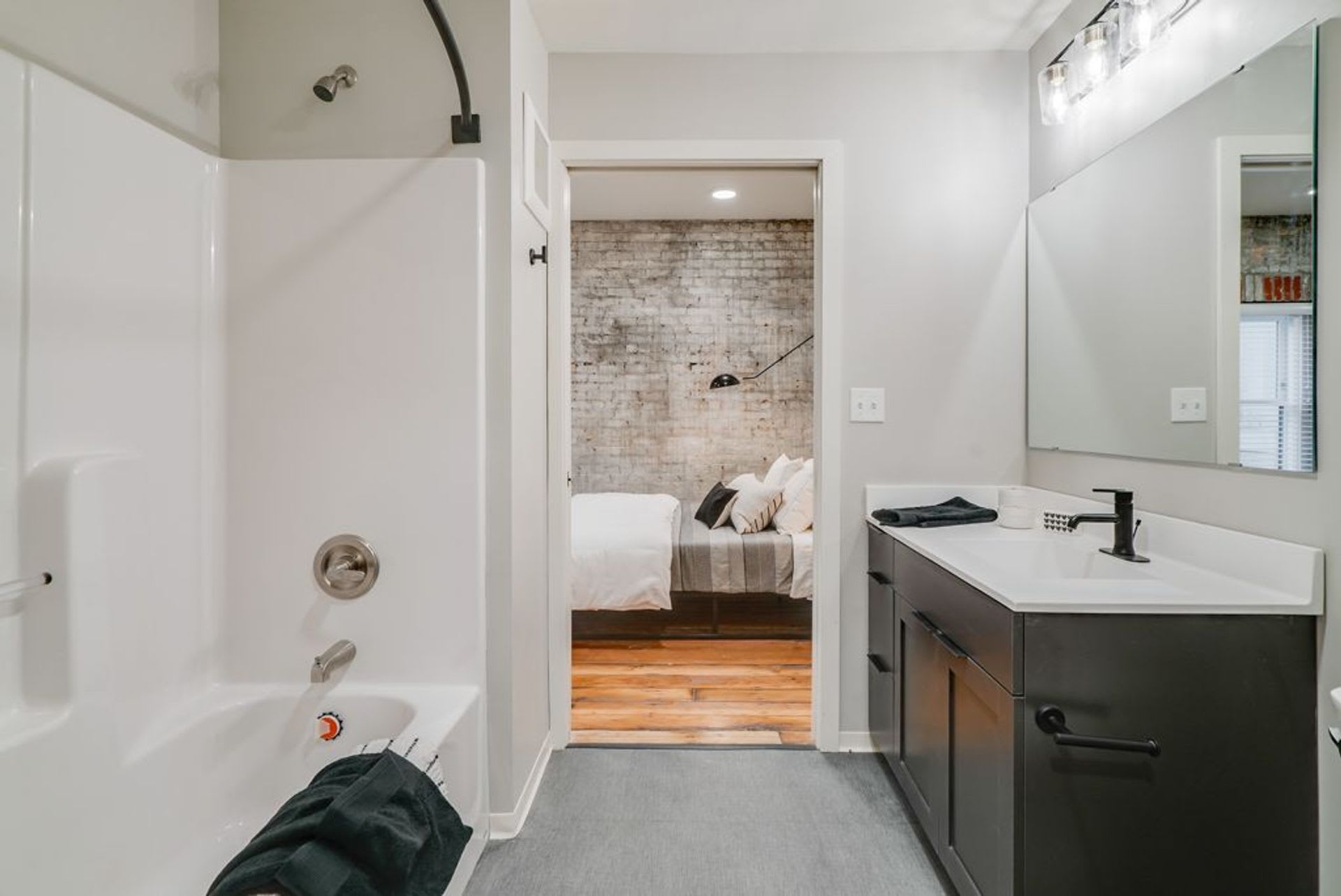 Commission House Apartments – photo 5