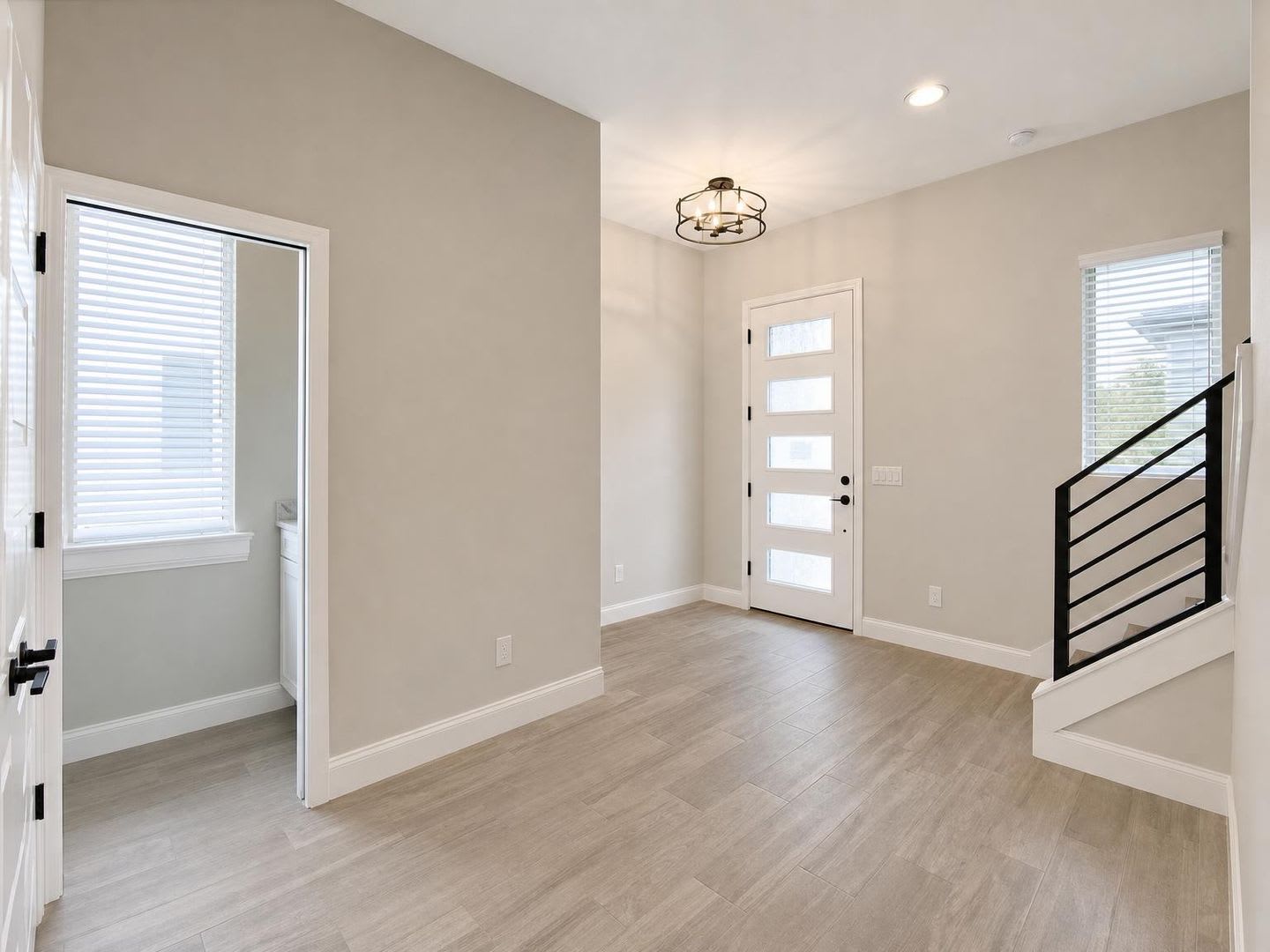 Stunning New Construction Villa For Rent Near Lake John – photo 3