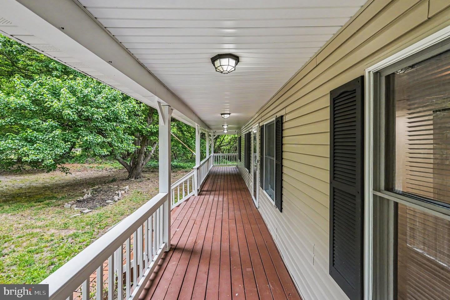 78 WOODMOUNT DR – photo 5