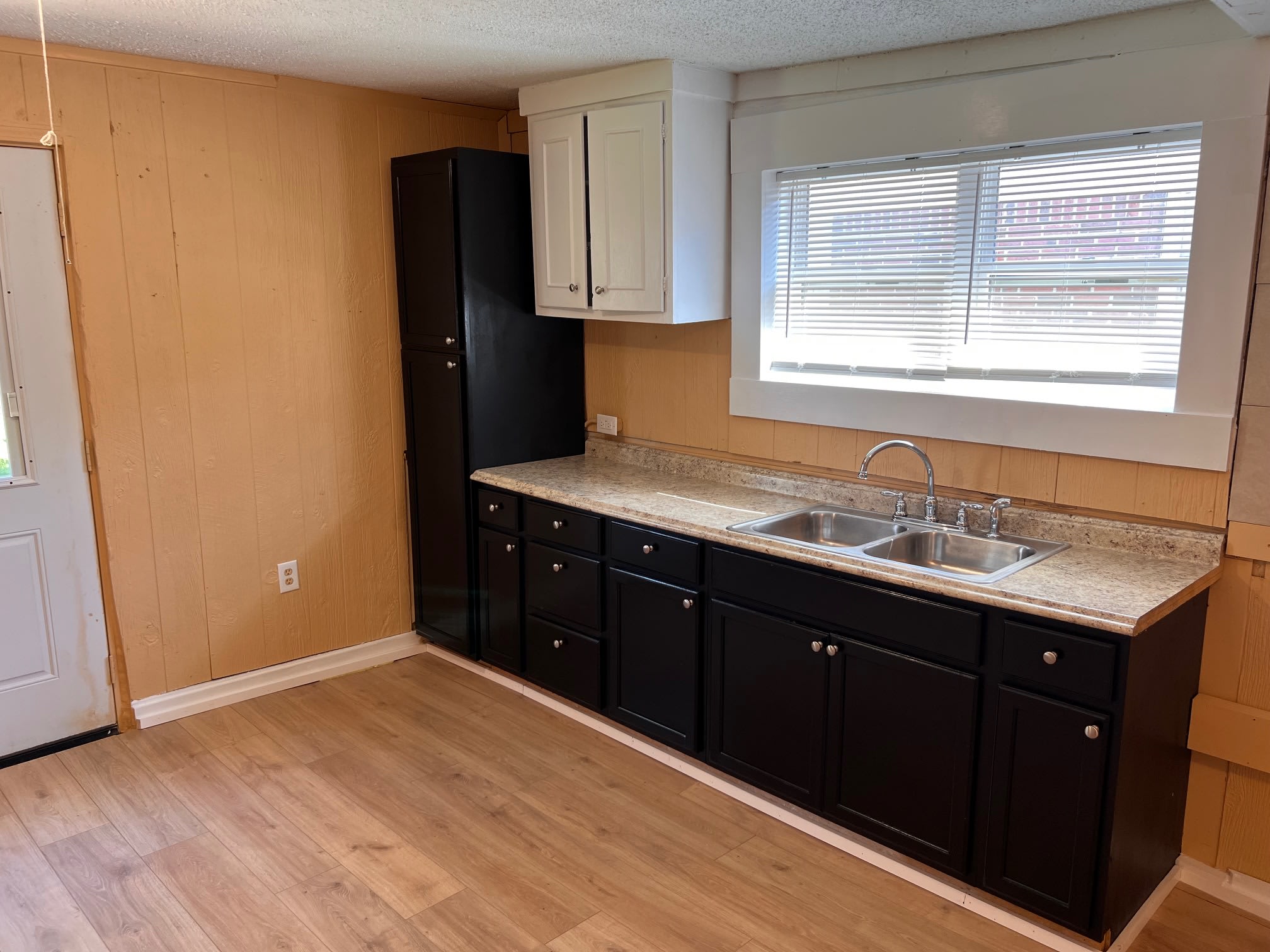 711 36th Avenue – photo 2