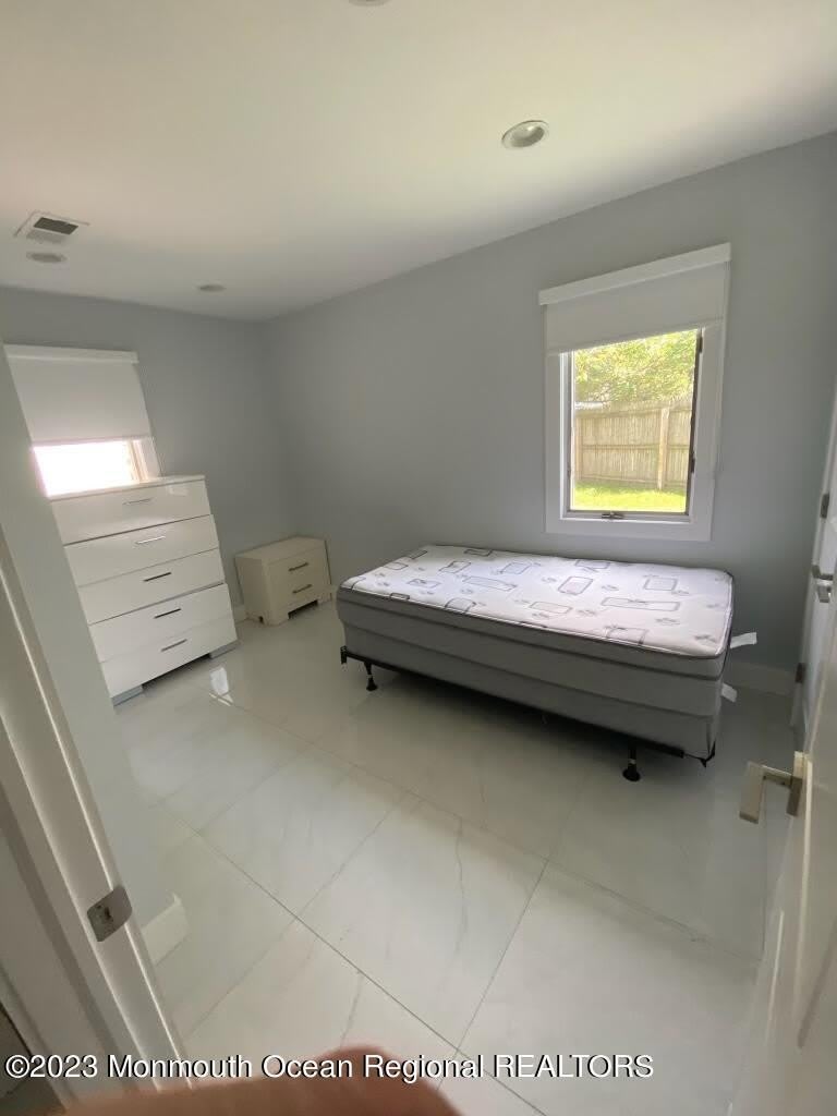 921 Woodgate Avenue – photo 5