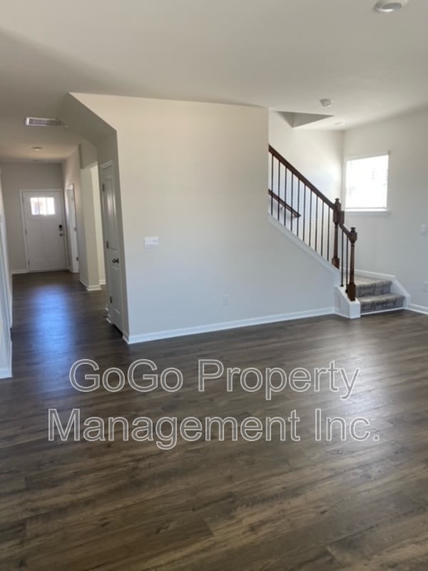 4310 Remington Avenue – photo 4