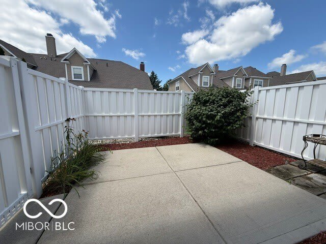 15538 Smithfield Drive – photo 2
