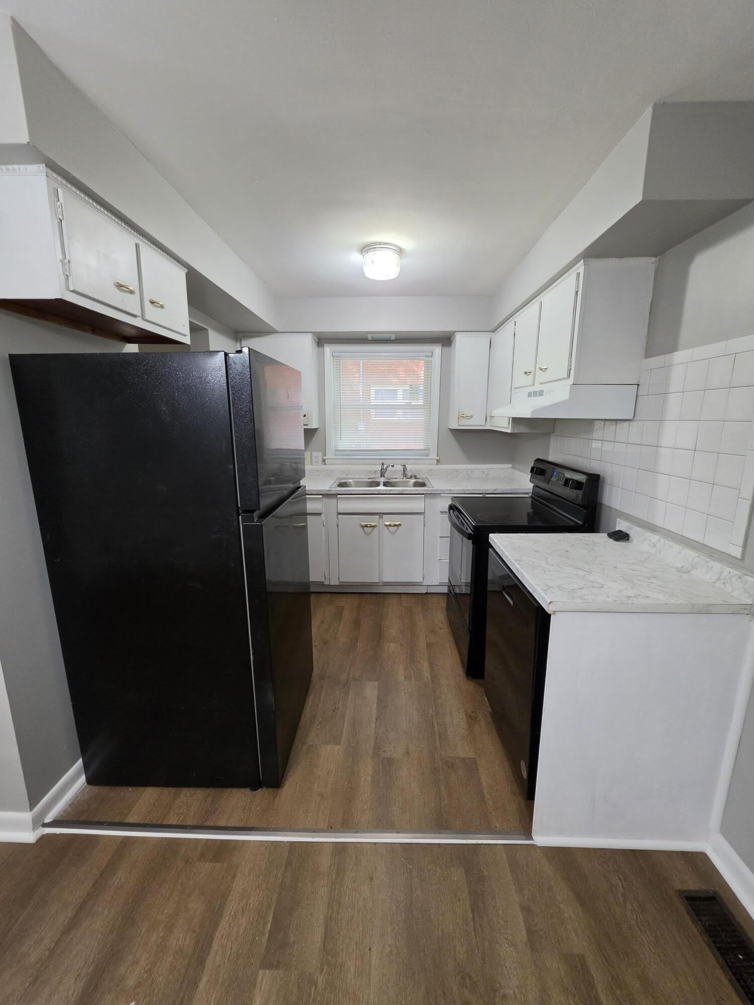 2024 Heather Way – photo 2