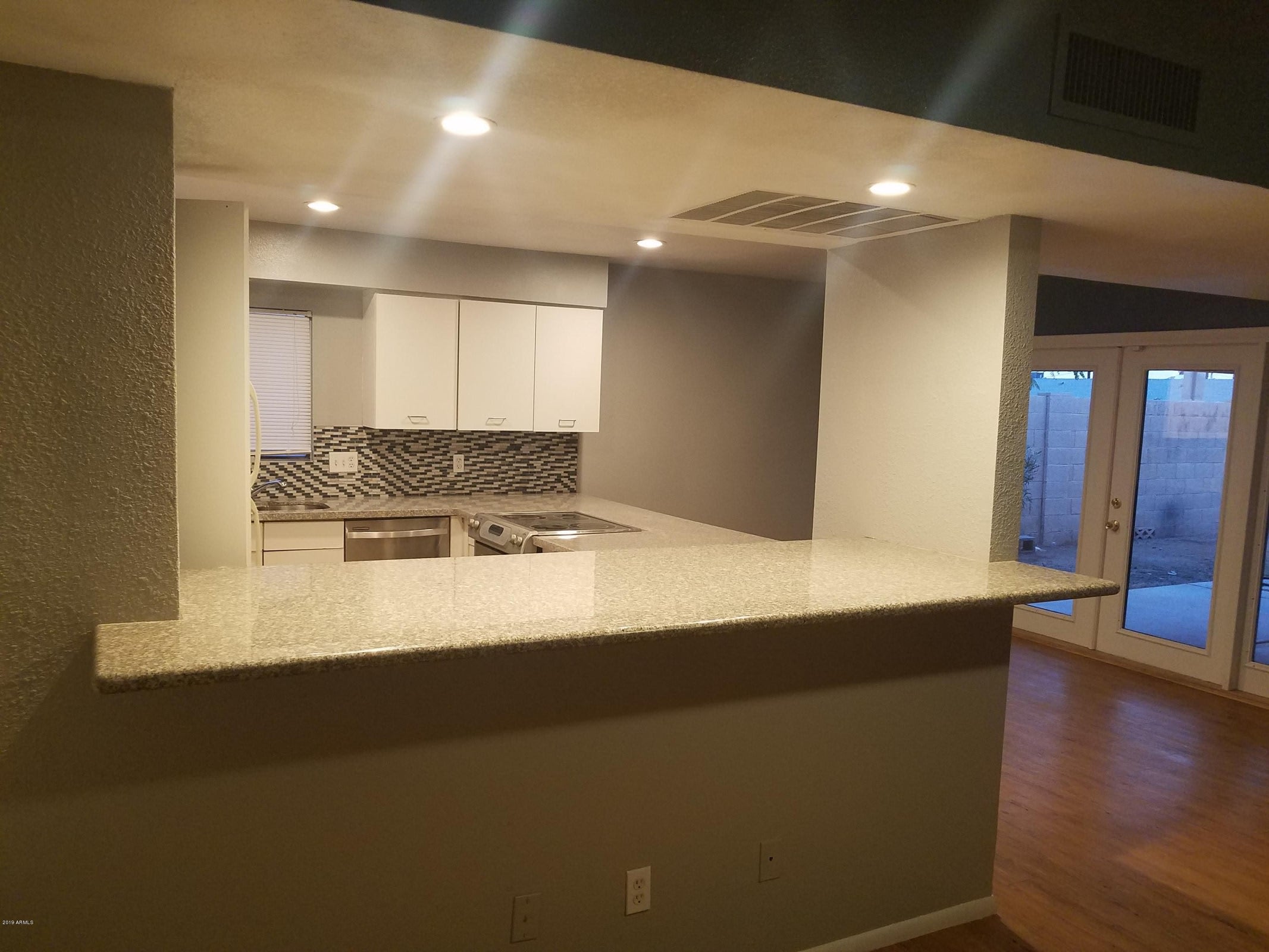 11110 N 82nd Ln – photo 3