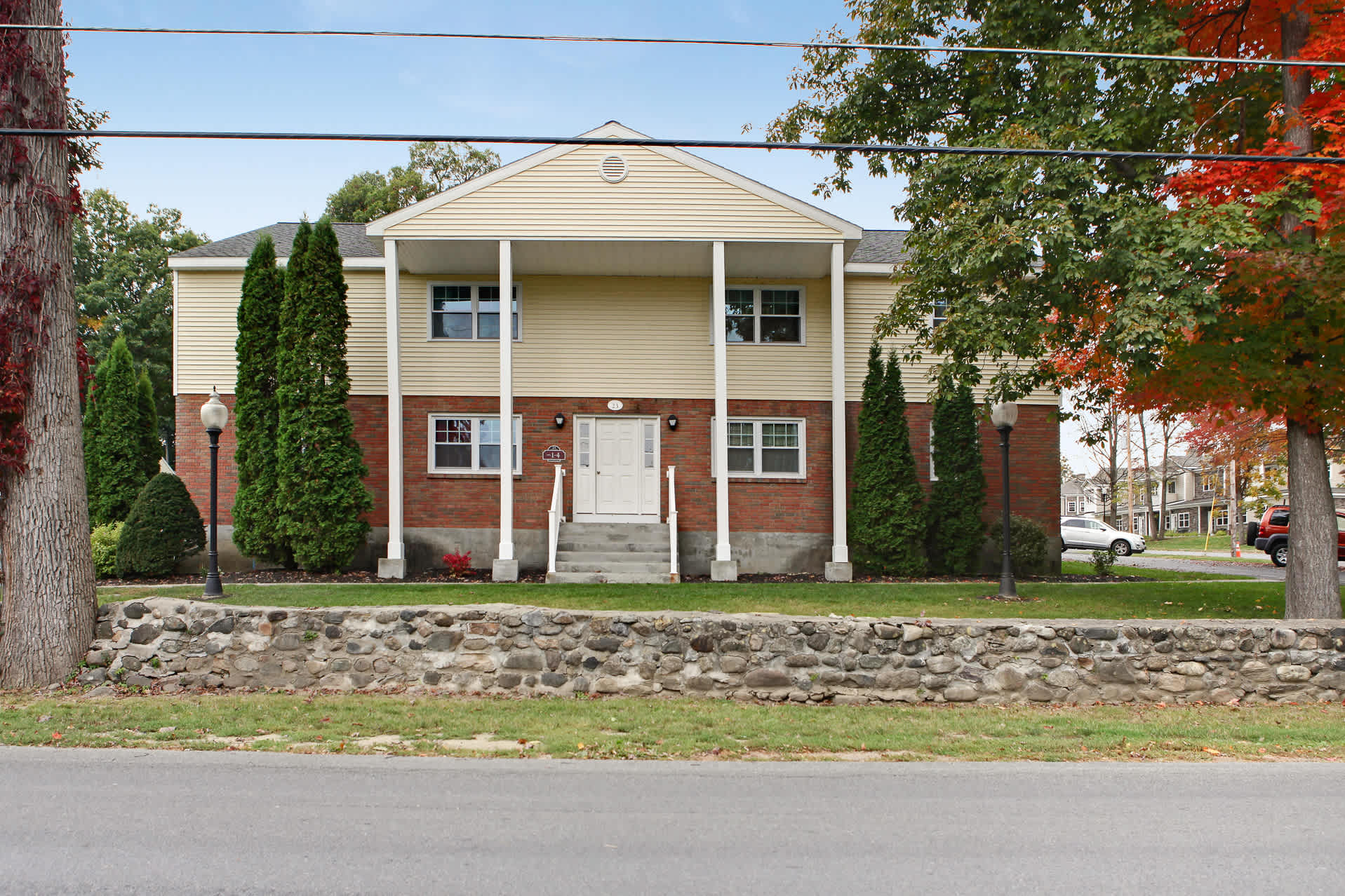 Saratoga Garden Apartments – photo 3