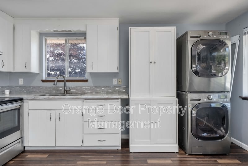 1613 Wheeler Street South – photo 4