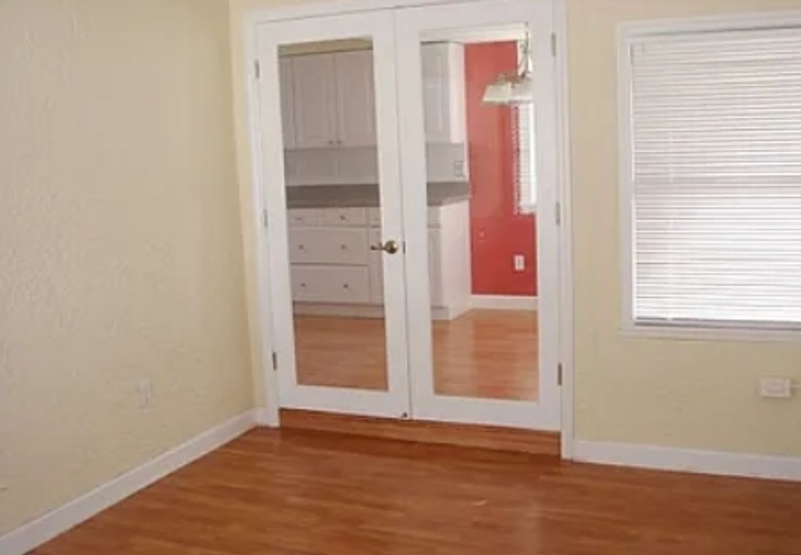 3 Bedroom Over 2000sqft – photo 3