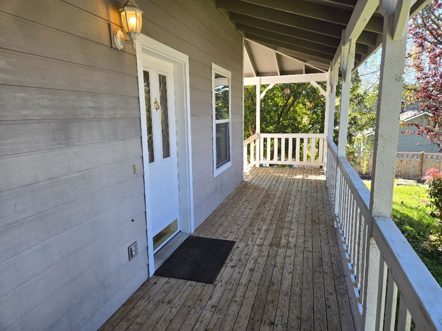 3 Bedroom Duplex in Convenient Kingston Location! – photo 3