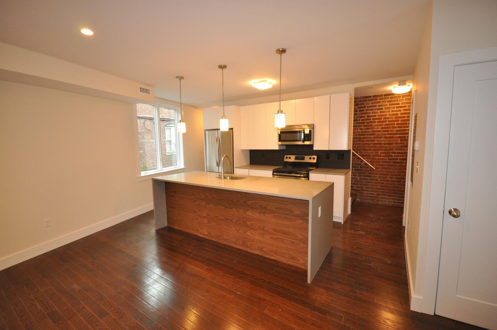 18 Sussex St 20 Boston Ma 02120 – photo 1