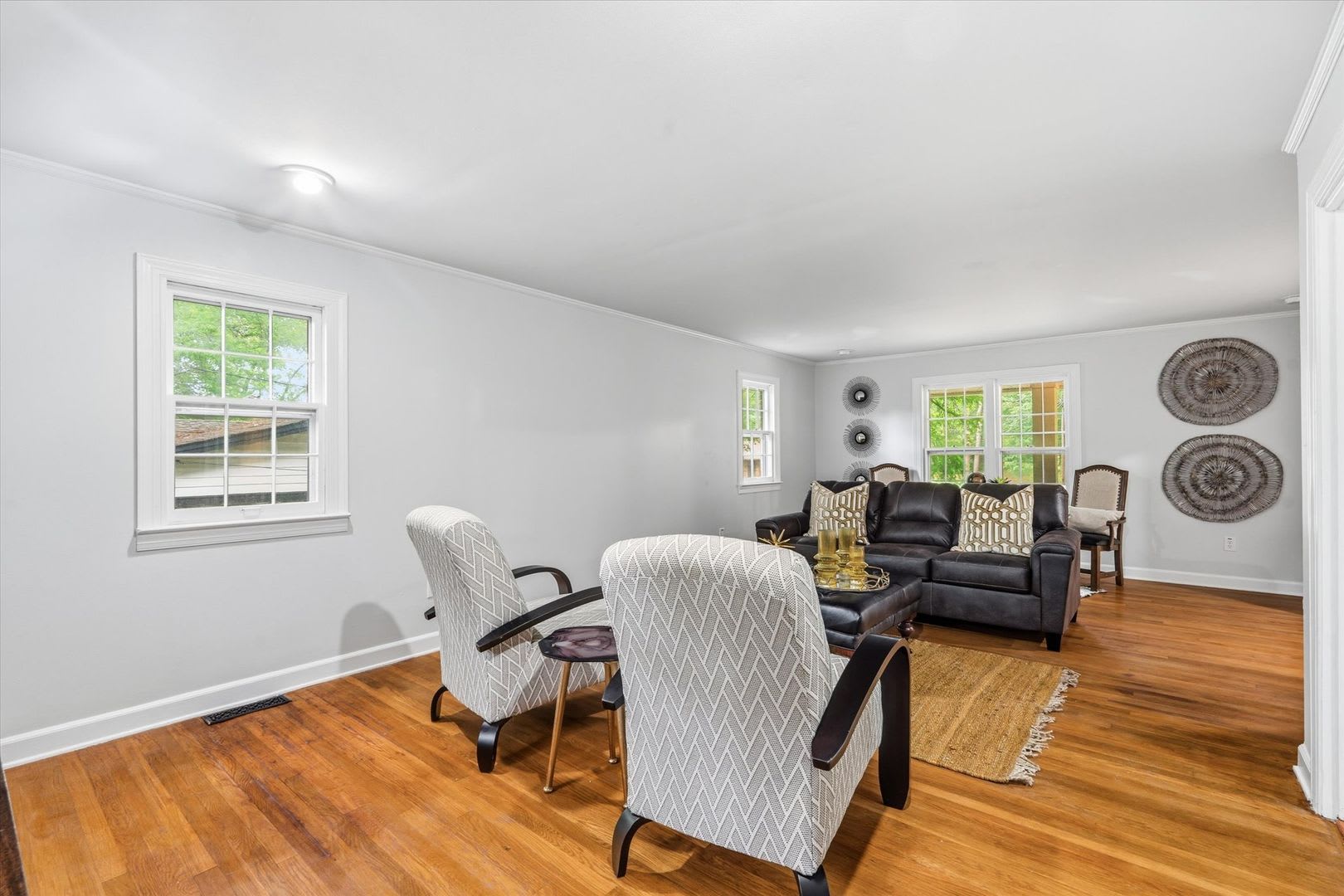 Charming 4 Bed / 2 Bath Multi-Level Home with Sunroom, Workshop & Huge Yard – photo 4